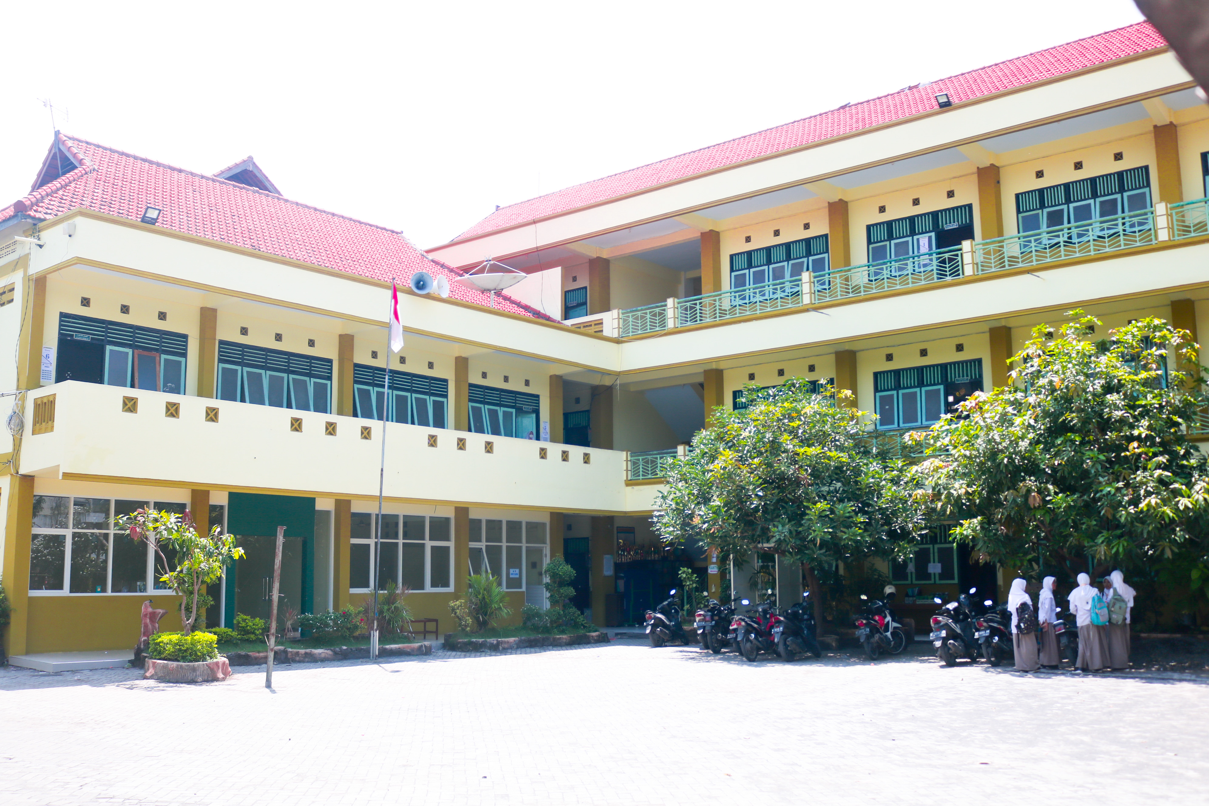 SELAMAT DATANG DI MTs KANJENG SEPUH SELAMAT DATANG DI MTs KANJENG SEPUH